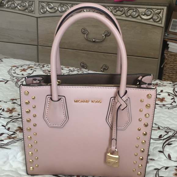 MICHAEL Michael Kors Handbags - MK Purse